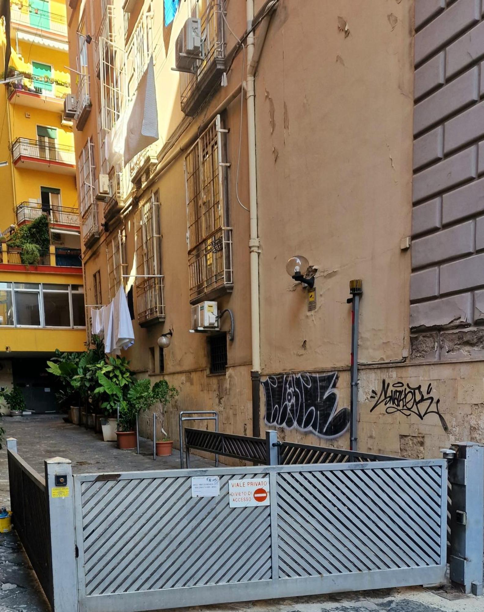 Faccia Gialla Napoli Casa Vacanze Eksteriør bilde